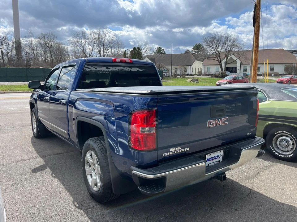 2014 GMC Sierra 4th Gen - Image 5 of 31