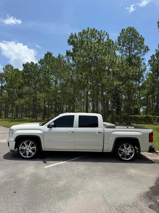 2014 GMC Sierra 4th Gen - Image 2 of 16