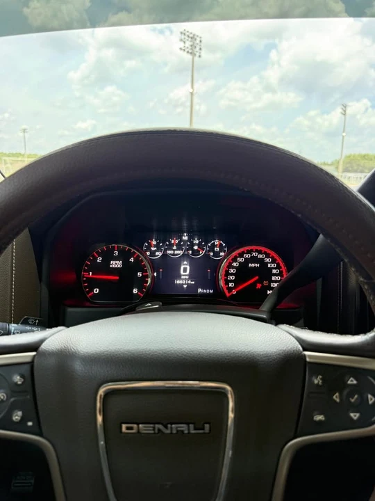 2014 GMC Sierra 4th Gen - Image 15 of 16