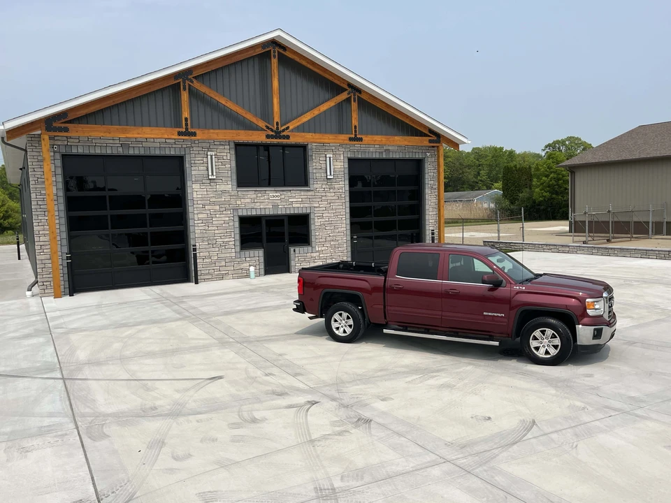 2014 GMC Sierra 4th Gen - Image 3 of 31
