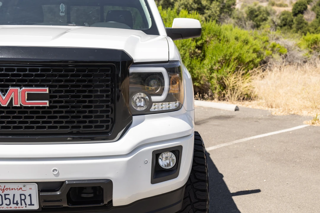 2014 GMC Sierra 4th Gen - Image 12 of 31
