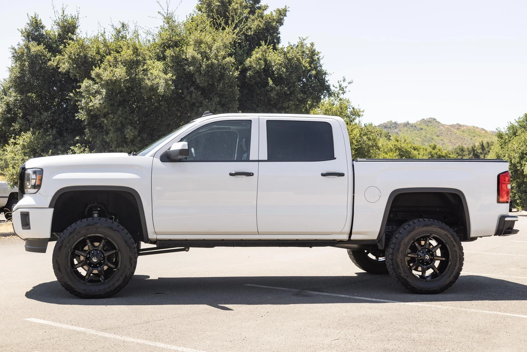 2014 GMC Sierra 4th Gen - Image 6 of 31