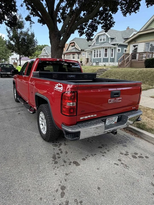 2014 GMC Sierra 4th Gen - Image 2 of 10