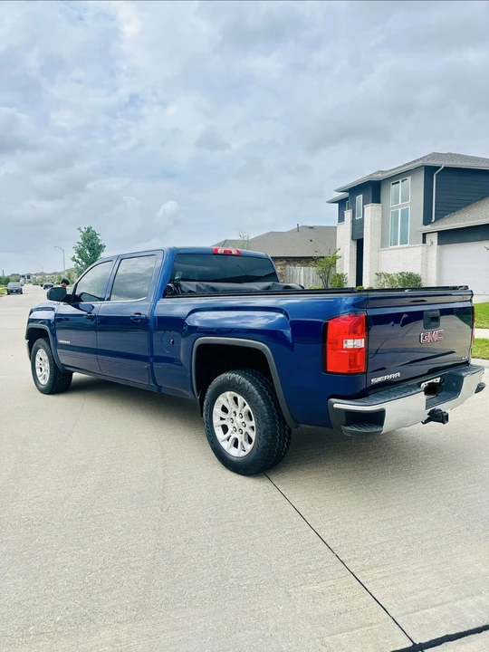 2014 GMC Sierra 4th Gen - Image 4 of 10