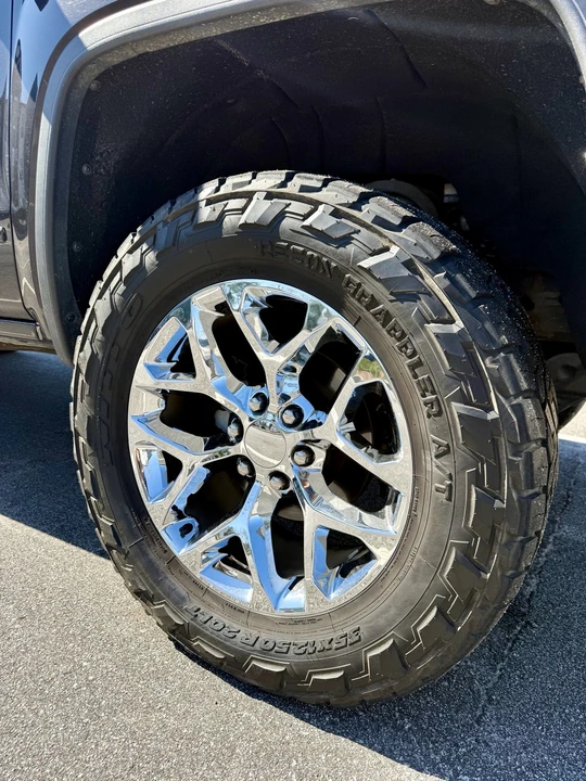 2014 GMC Sierra 4th Gen - Image 4 of 9