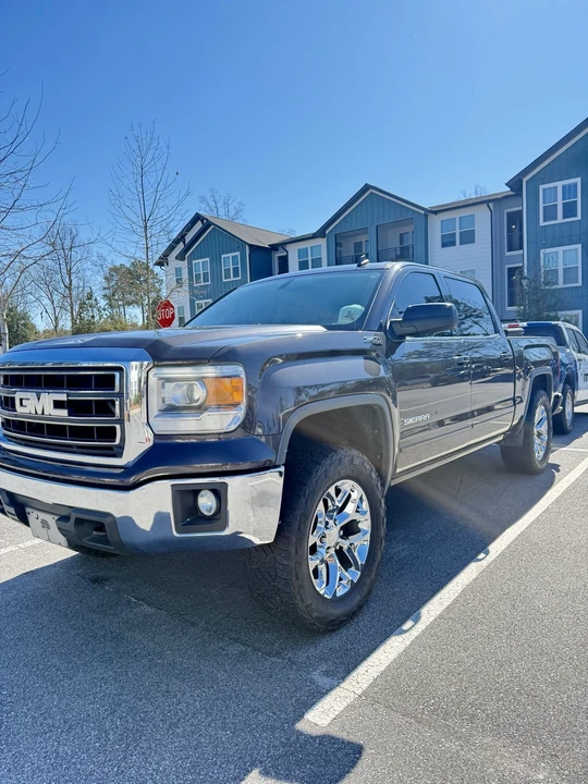 2014 GMC Sierra 4th Gen - Image 3 of 9