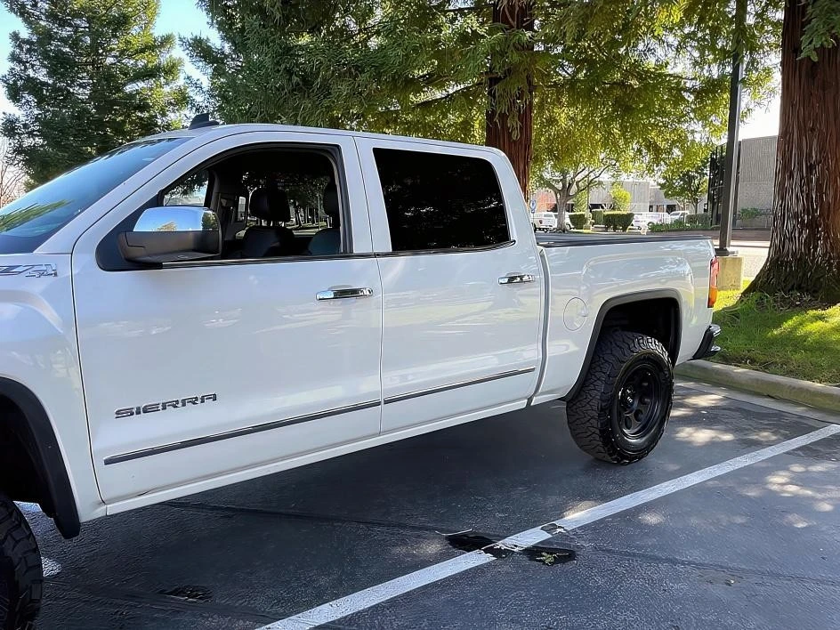 2014 GMC Sierra 4th Gen - Image 4 of 21