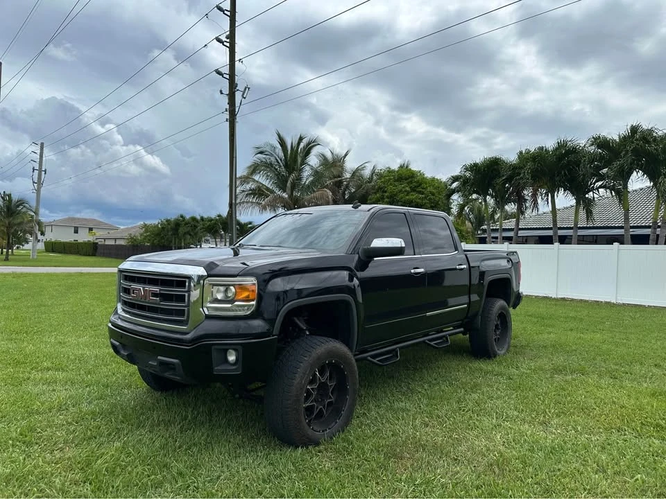 2014 GMC Sierra 3rd Gen - Image 2 of 20