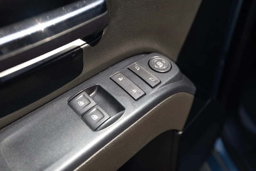 2014 GMC Sierra 4th Gen - Image 28 of 31