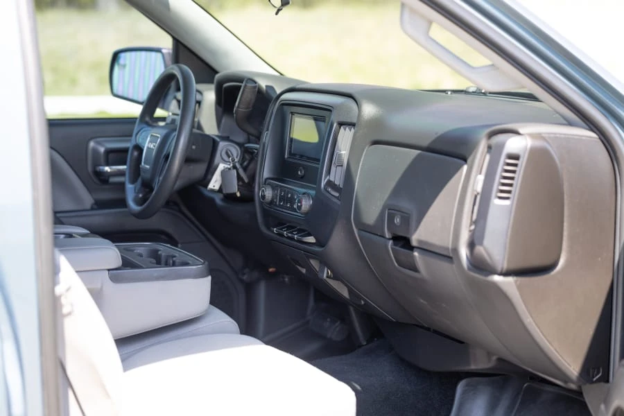 2014 GMC Sierra 4th Gen - Image 18 of 31