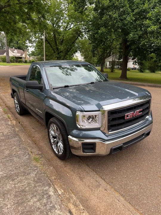 2014 GMC Sierra 4th Gen - Image 4 of 9