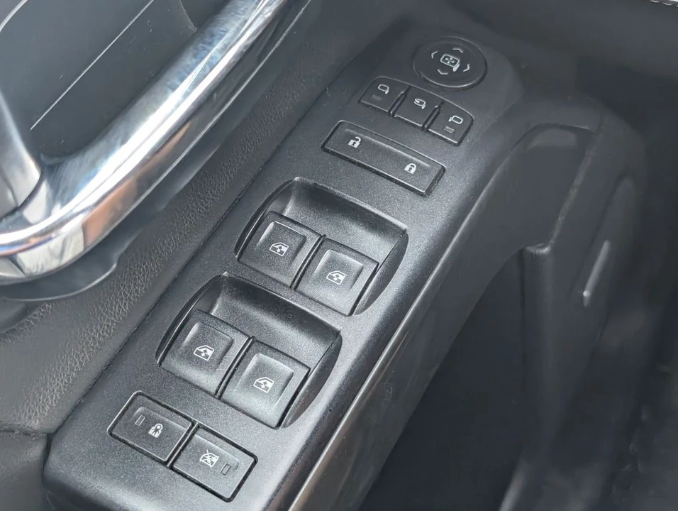 2014 GMC Sierra 4th Gen - Image 11 of 21