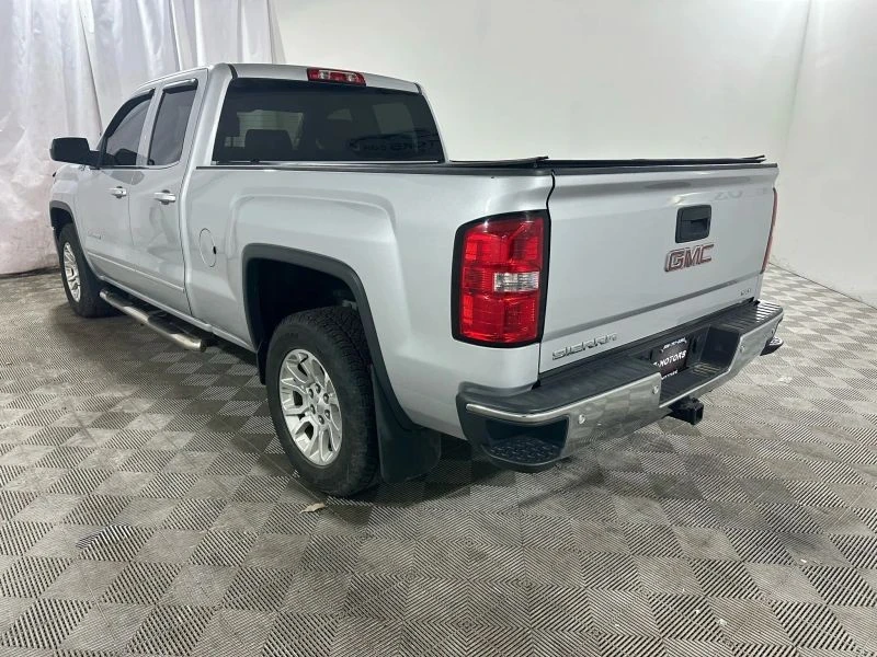 2014 GMC Sierra 4th Gen - Image 5 of 12