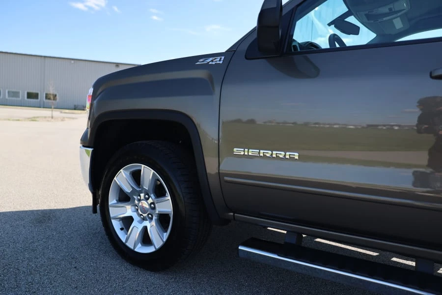 2014 GMC Sierra 4th Gen - Image 14 of 31