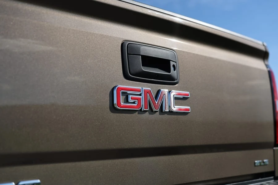 2014 GMC Sierra 4th Gen - Image 11 of 31