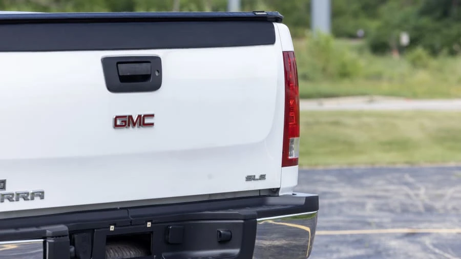 2014 GMC Sierra Heavy Duty 3rd Gen - Image 18 of 31