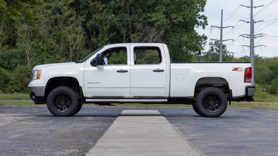 2014 GMC Sierra Heavy Duty 3rd Gen - Image 2 of 31