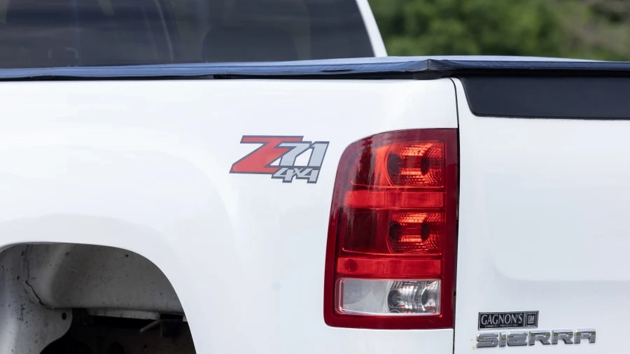 2014 GMC Sierra Heavy Duty 3rd Gen - Image 9 of 31