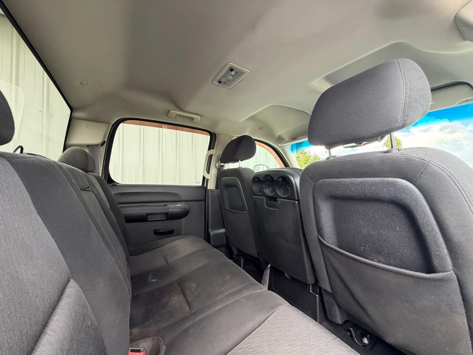 2014 GMC Sierra Heavy Duty 3rd Gen - Image 16 of 31