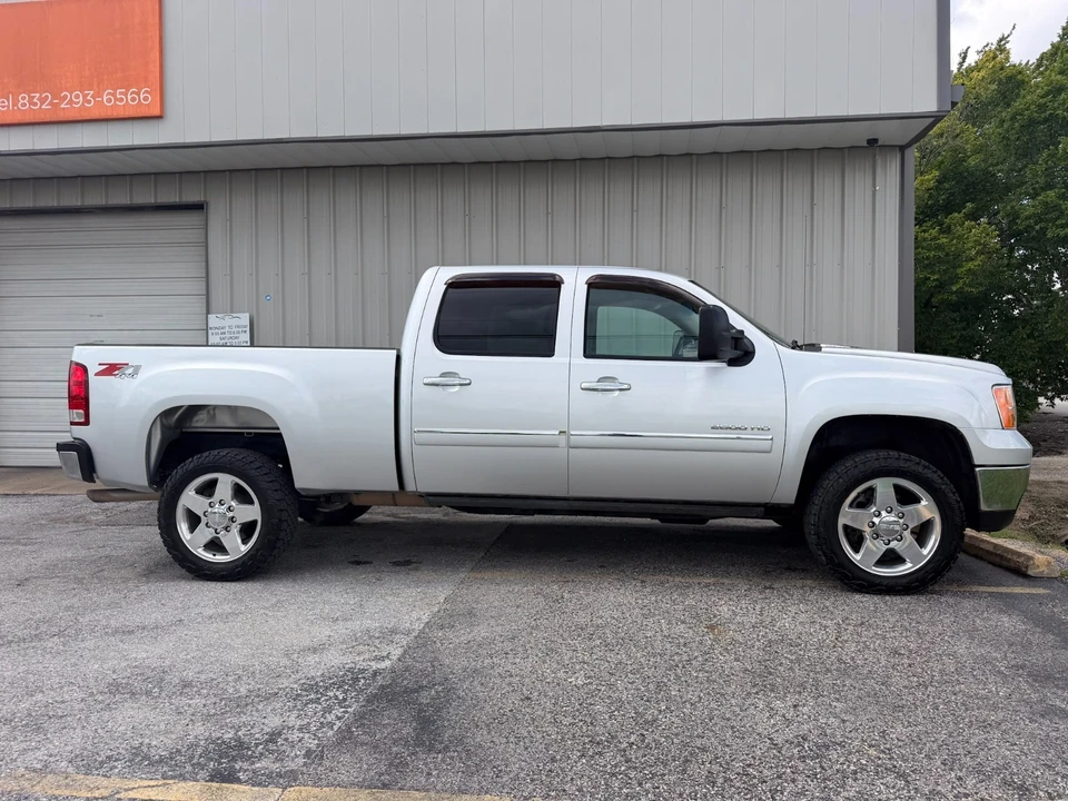 2014 GMC Sierra Heavy Duty 3rd Gen - Image 12 of 31