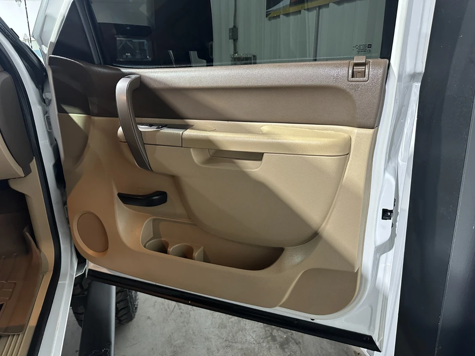 2014 GMC Sierra Heavy Duty 3rd Gen - Image 11 of 21
