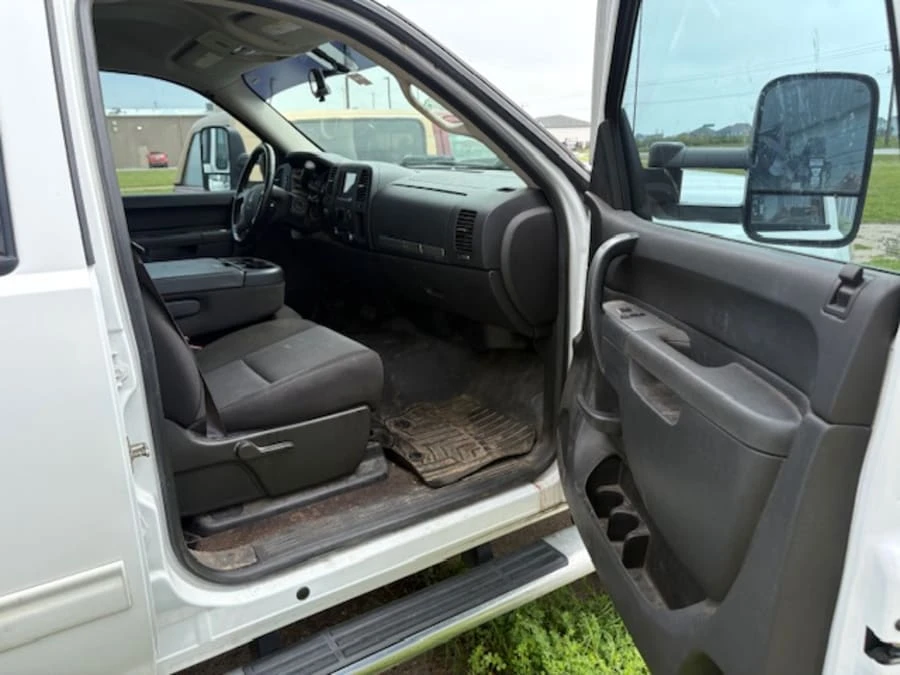 2014 GMC Sierra Heavy Duty 3rd Gen - Image 7 of 8