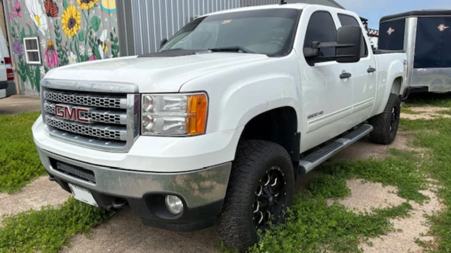 2014 GMC Sierra Heavy Duty 3rd Gen - Image 5 of 8