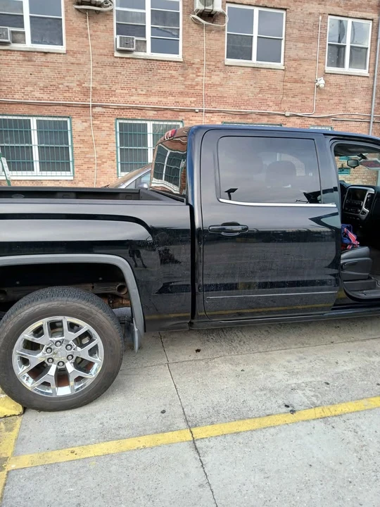 2014 GMC Sierra 4th Gen - Image 3 of 5