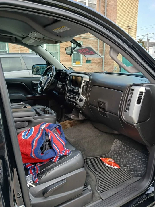 2014 GMC Sierra 4th Gen - Image 2 of 5