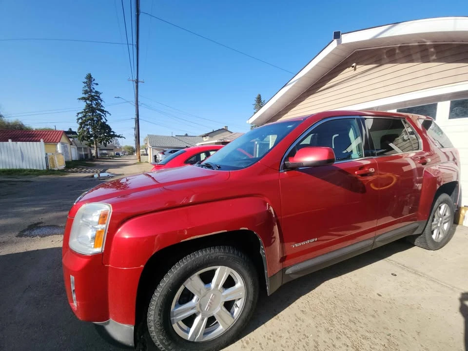 2014 GMC Terrain - Image 2 of 12