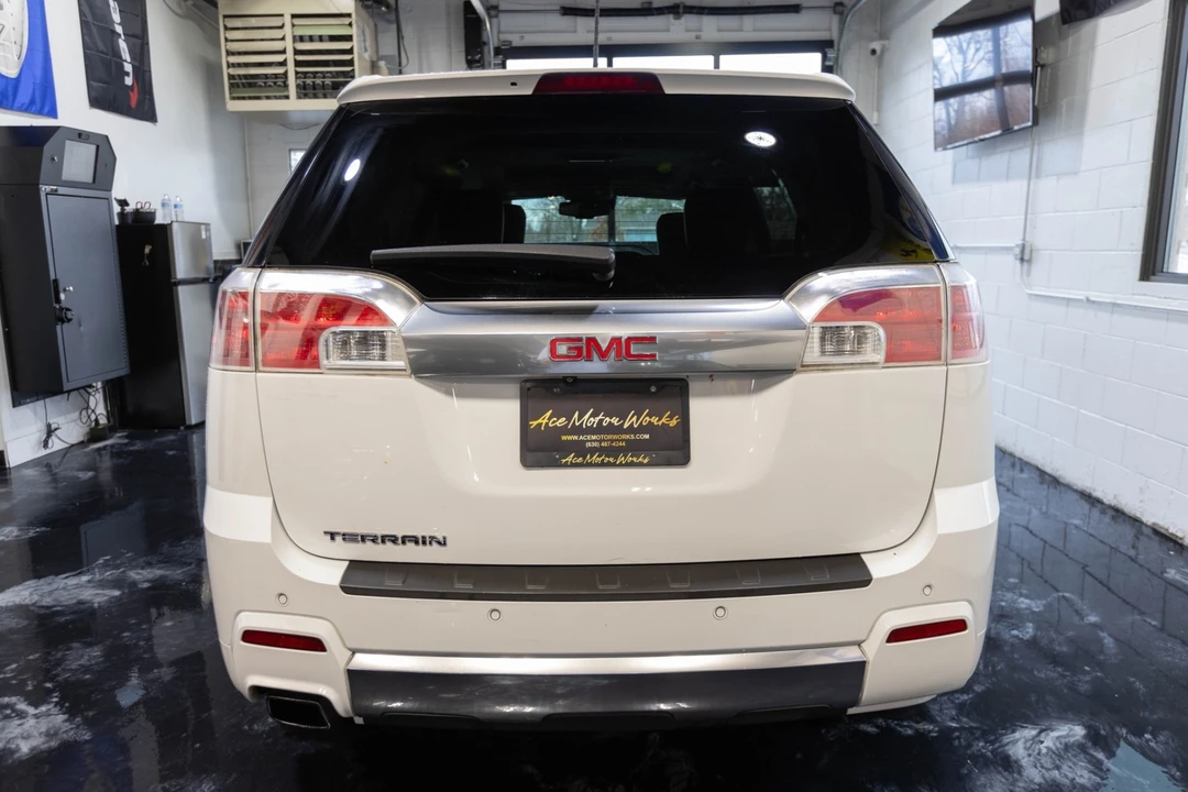 2014 GMC Terrain - Image 9 of 21