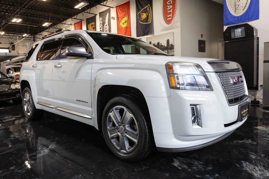 2014 GMC Terrain - Image 16 of 21