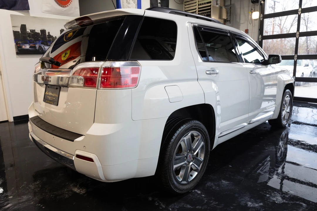 2014 GMC Terrain - Image 10 of 21