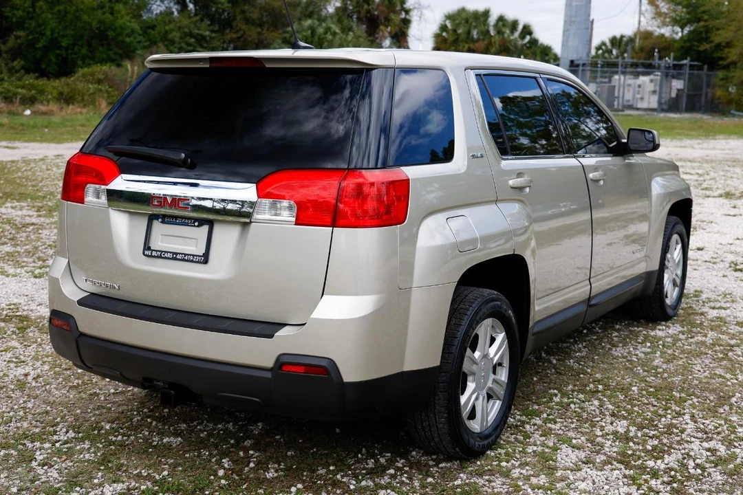 2014 GMC Terrain - Image 11 of 21