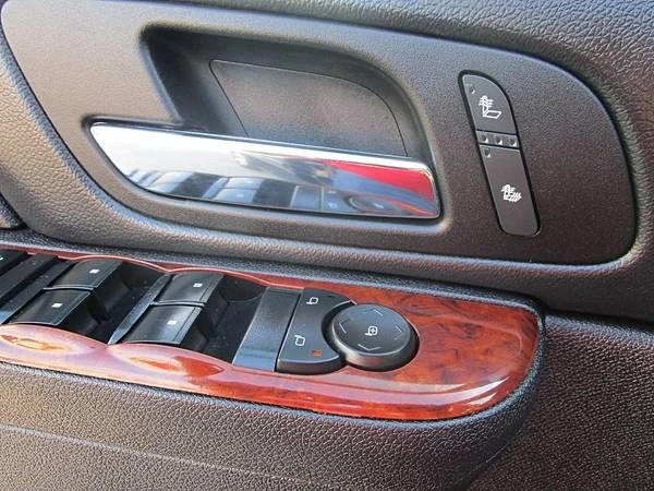 2014 GMC Yukon 3rd Gen - Image 17 of 21