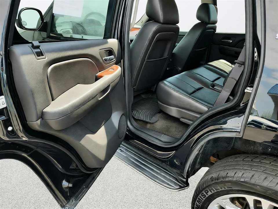 2014 GMC Yukon 3rd Gen - Image 17 of 31