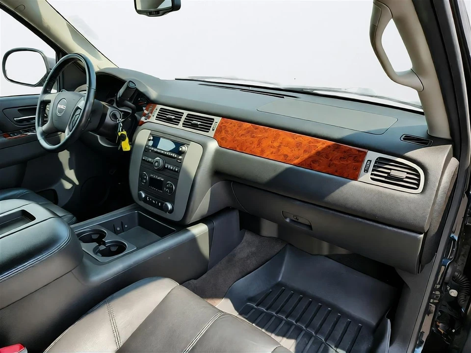 2014 GMC Yukon 3rd Gen - Image 24 of 31