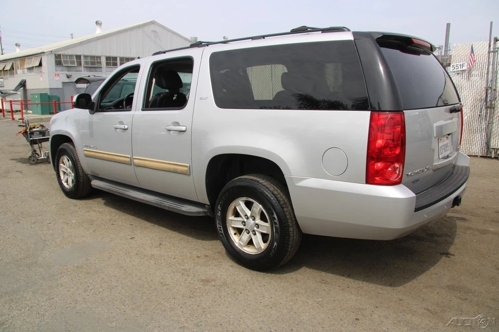 2014 GMC Yukon 3rd Gen - Image 5 of 21