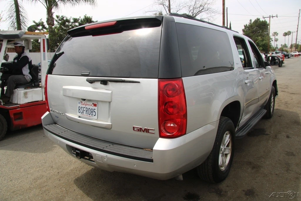 2014 GMC Yukon 3rd Gen - Image 7 of 21