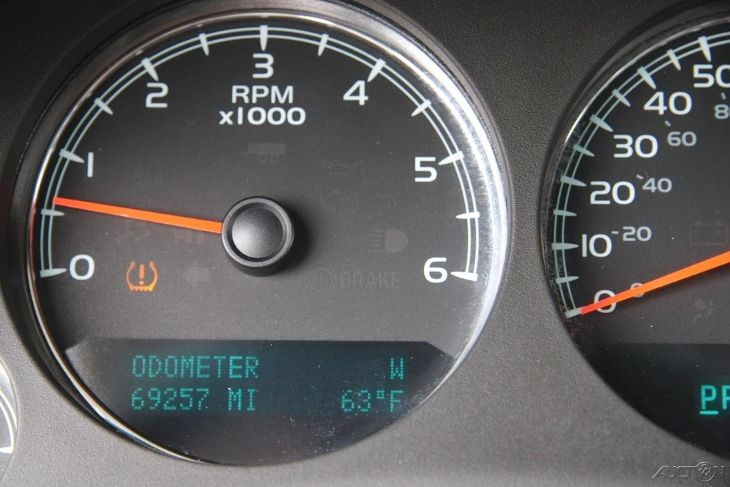 2014 GMC Yukon 3rd Gen - Image 18 of 21