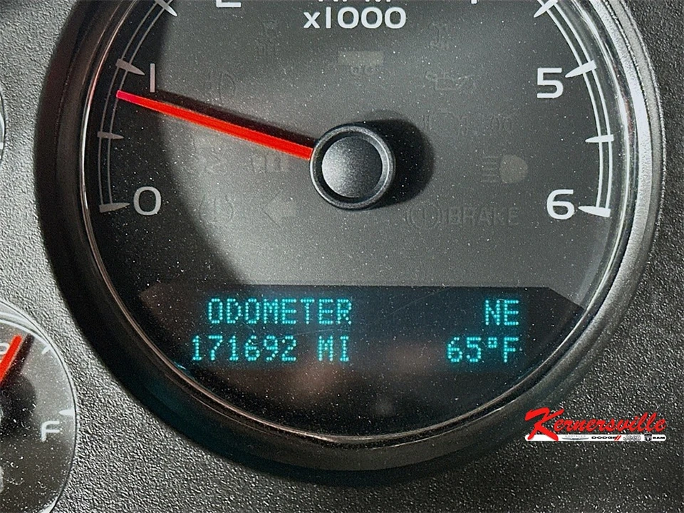 2014 GMC Yukon 3rd Gen - Image 15 of 21