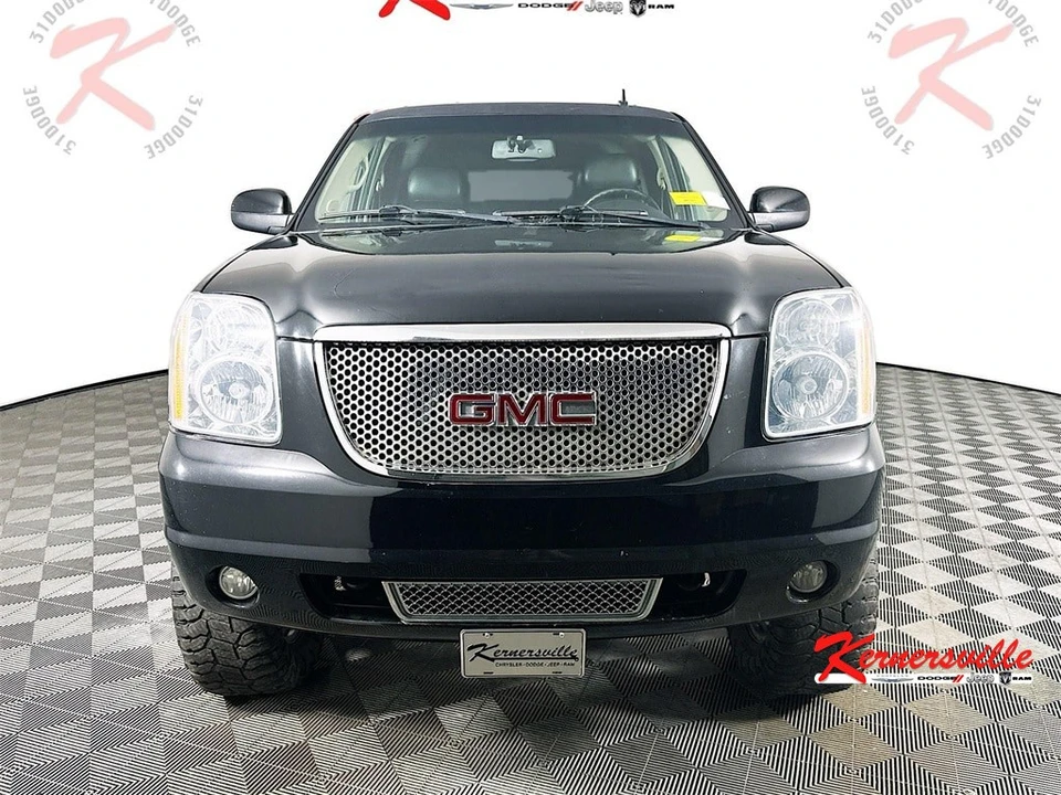 2014 GMC Yukon 3rd Gen - Image 2 of 21