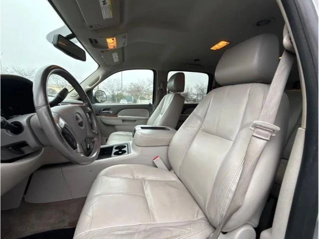 2014 GMC Yukon 3rd Gen - Image 9 of 10
