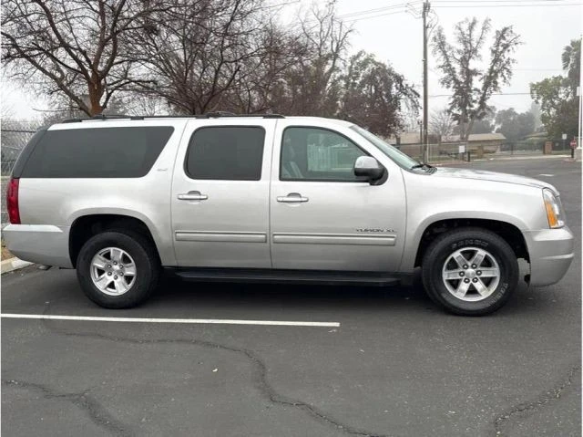 2014 GMC Yukon 3rd Gen - Image 2 of 10