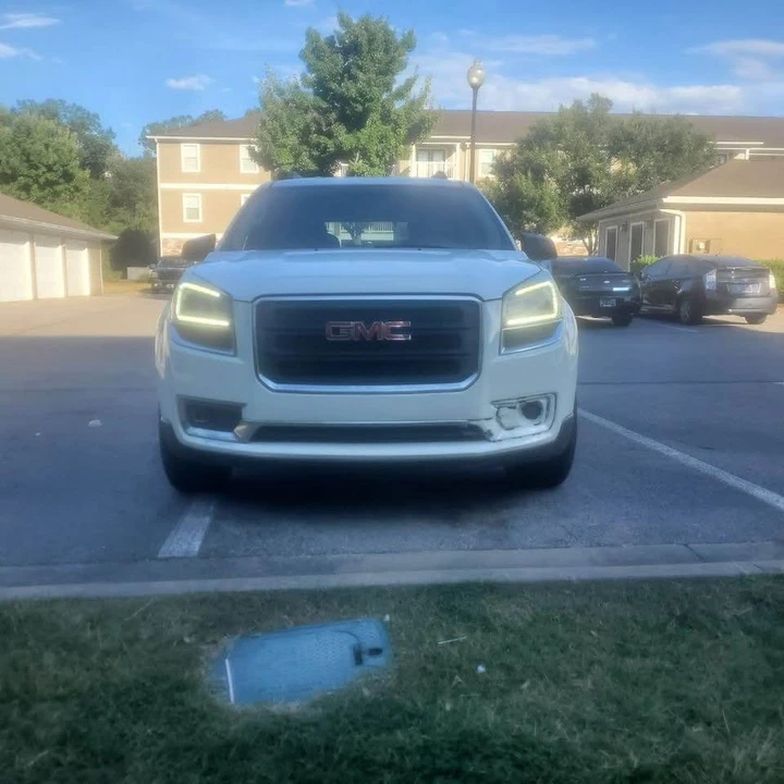 2014 GMC Acadia - Image 4 of 10
