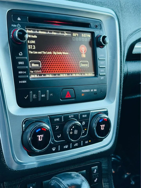 2014 GMC Acadia - Image 8 of 20