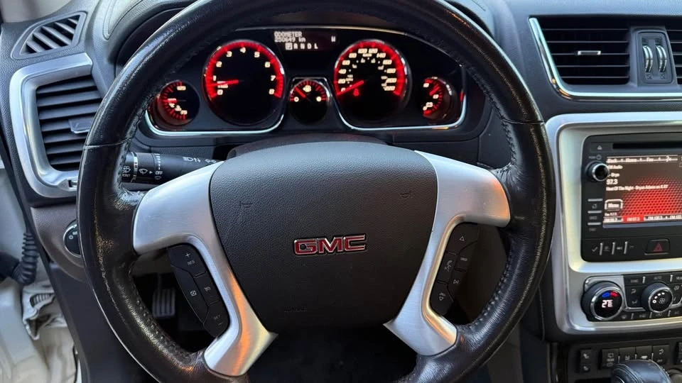 2014 GMC Acadia - Image 17 of 18