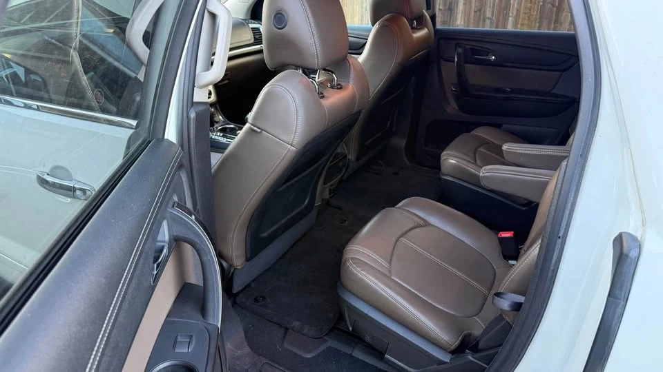2014 GMC Acadia - Image 10 of 18