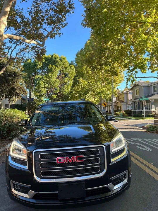 2014 GMC Acadia - Image 4 of 17