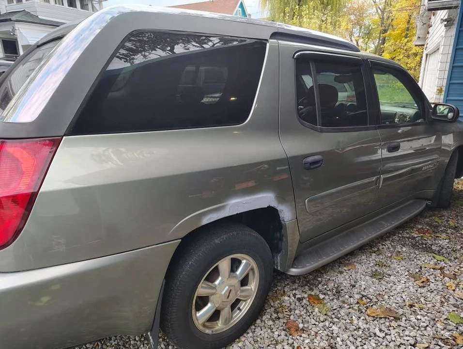 2014 GMC Envoy - Image 2 of 6